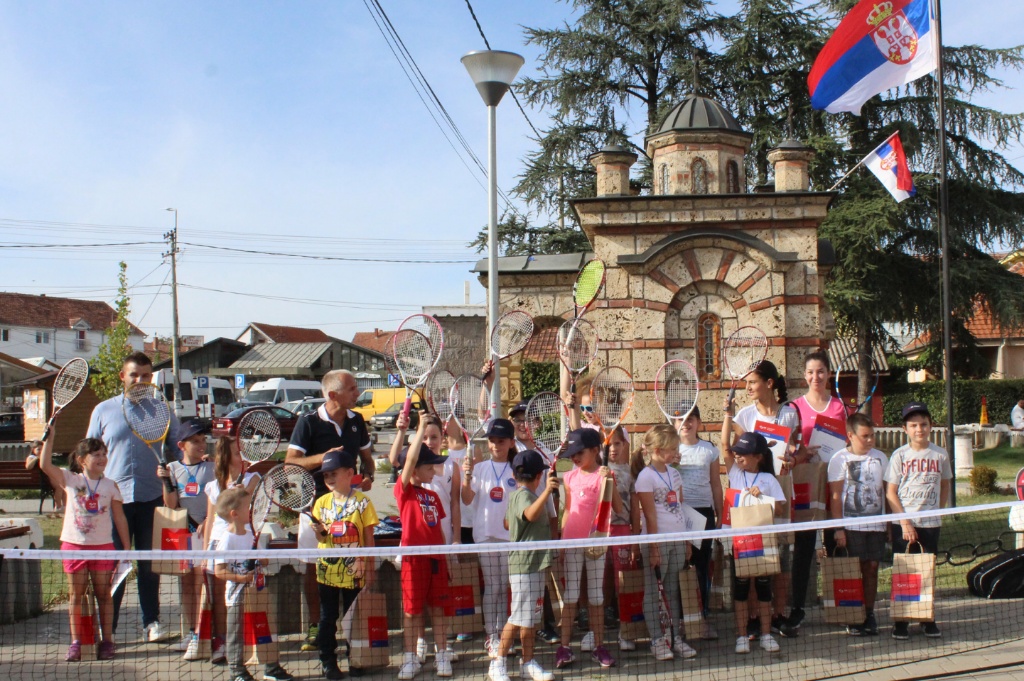 TSS  sa Otvorenom školom tenisa na proslavi Opštine Gračanica